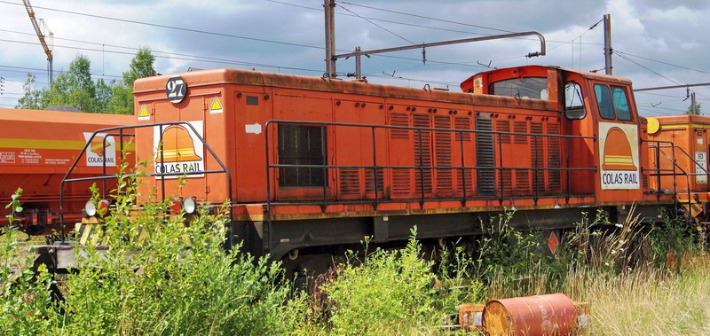 Colas Rail n°27 (2017-07-25 gare d'Anor) (1).jpg