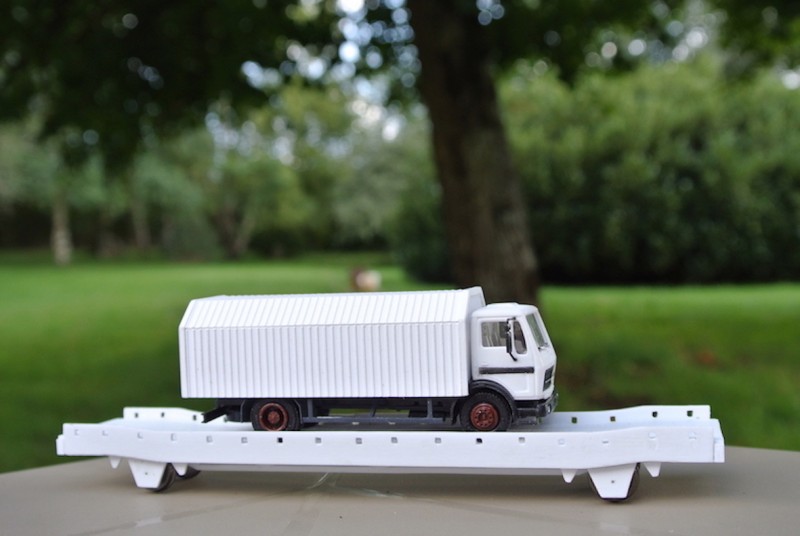 Wagon plat L31 2.JPG