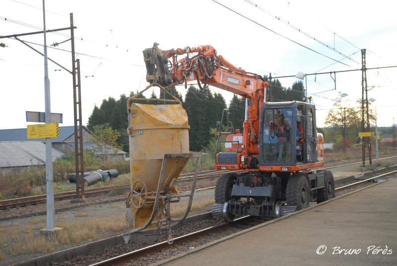 Doosan DX160 WRR - Non identifiée - Cofely Ineo (7) - light.JPG