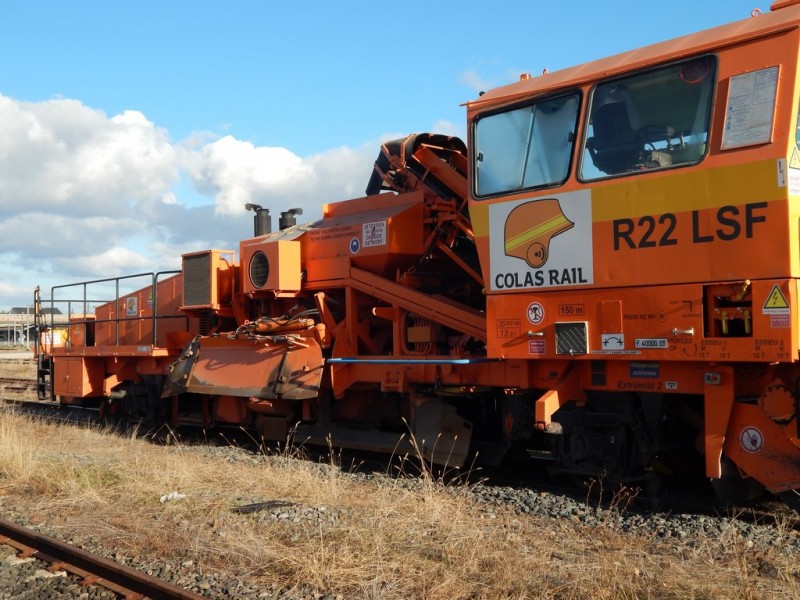 R22 LSF - 99 87 9 125 510 7 - COLAS RAIL (5) (Copier).JPG