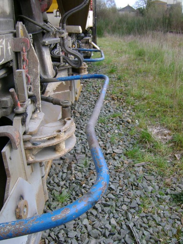 99 87 9 225 507-2 (2013-00-00 RVB à la Brochinière près de Rennes) (4).jpg (276.76 Kio) Vu 3514 fois 99 87 9 225 507-2 (2013-00-00 RVB à la Brochinière près de Rennes) (4).jpg