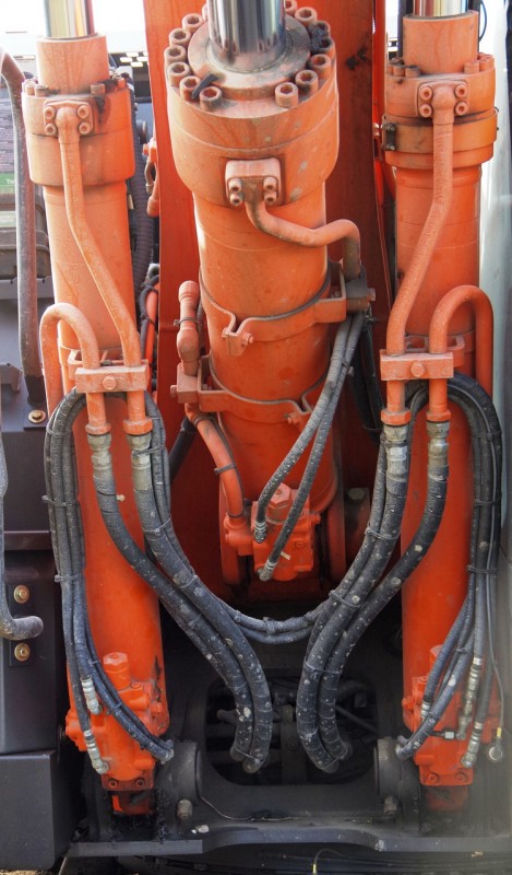 Hitachi D2R ZX170 PRR (2018-04-07 Flavy-le-Martel) (3).jpg
